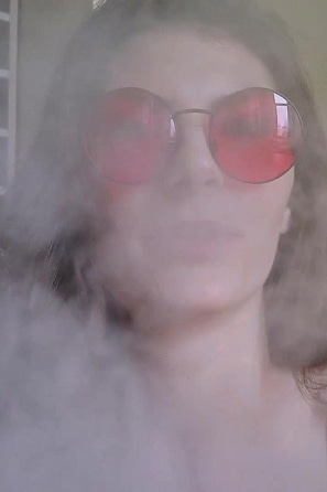 2023-11-19-pink-dress-pink-nails-pink-vape-and-pink-Sashca-pussy-lips